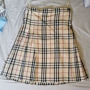 Burberry patterned skirt